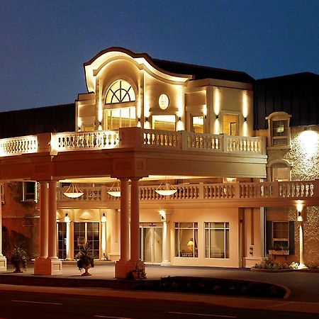 Chateau Louis Hotel & Conference Centre Edmonton Eksteriør billede