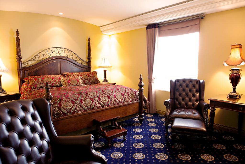 Chateau Louis Hotel & Conference Centre Edmonton Eksteriør billede