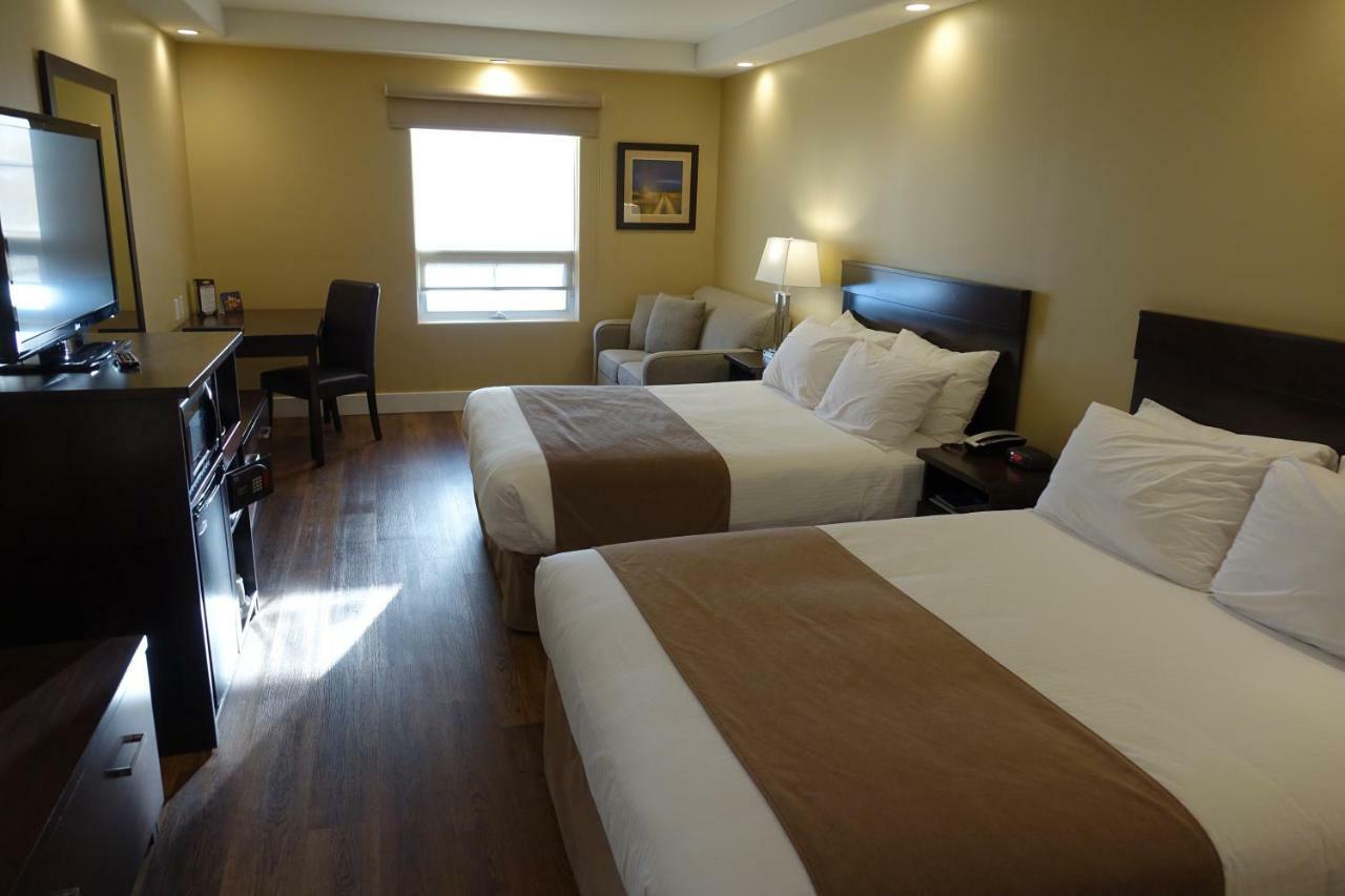 Chateau Louis Hotel & Conference Centre Edmonton Eksteriør billede